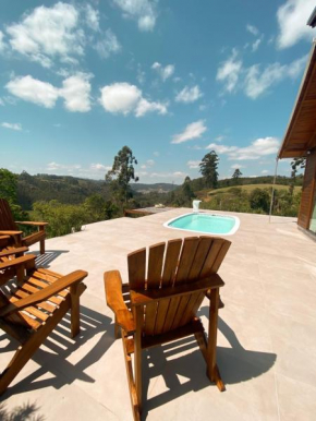 Casa de campo com hidromassagem e piscina